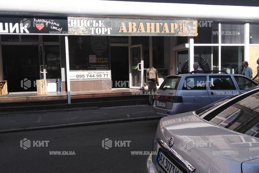 Оренда магазину Харків, Центральний ринок, 130м²