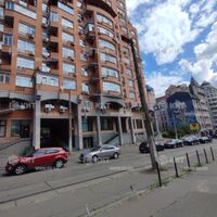 Продажа магазина Киев, Центр, 167.5м²