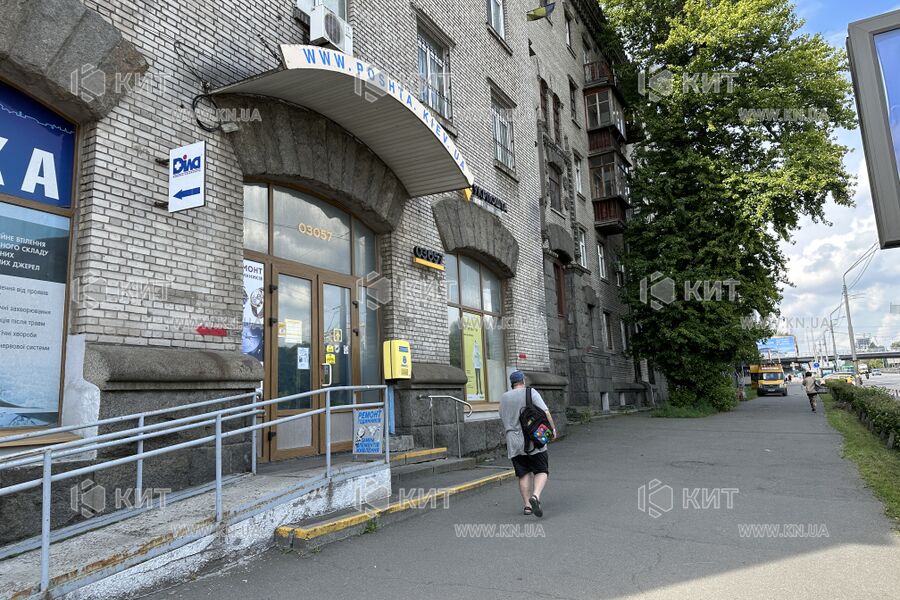 Продажа магазина Киев, Шулявка, 137.7м²