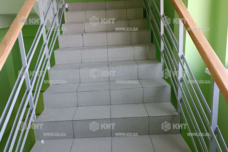 Продаж магазину Харків, Одеська, 1443м²