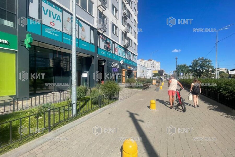 Aренда магазина Киев, Харьковский массив, 22м²