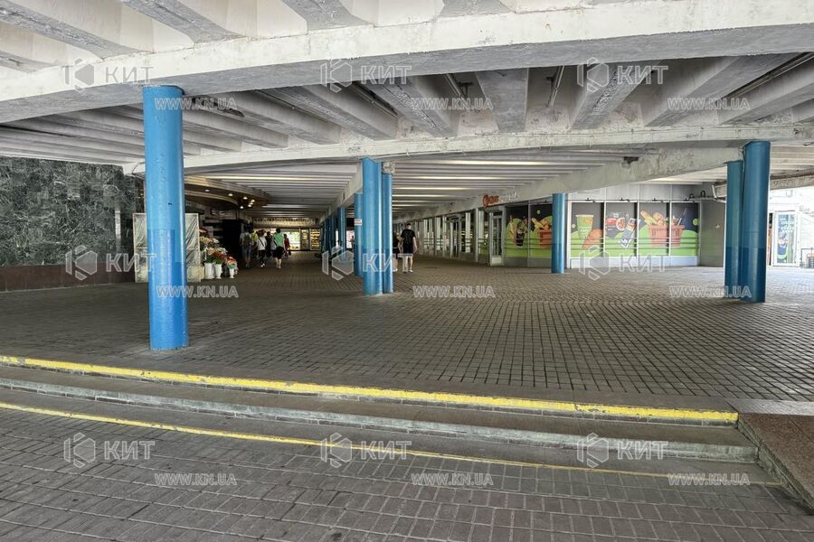 Aренда магазина Киев, Лукьяновка, 146м²