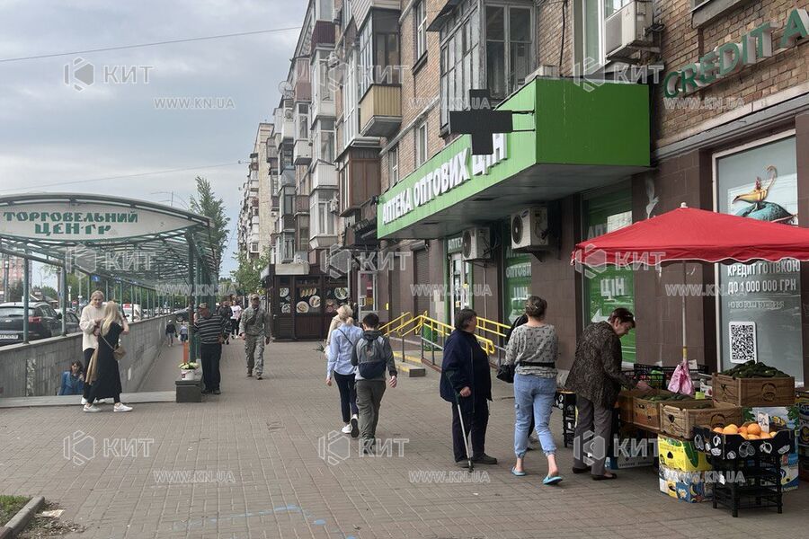 Оренда магазину Київ, Солом'янка, 160м²