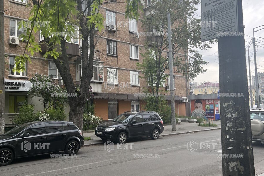 Оренда магазину Київ, Солом'янка, 130м²
