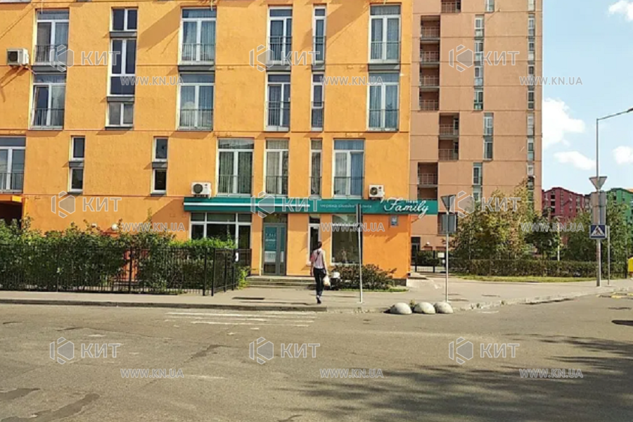 Продажа магазина Киев, Ленинградская пл., 270м²