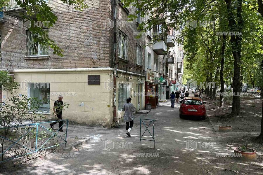 Aренда магазина Киев, Сырец, 80.7м²
