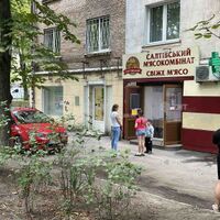 Aренда магазина Киев, Сырец, 80.7м²