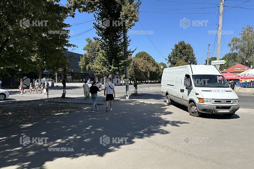 Продажа магазина Харьков, Новые Дома, ХТЗ, Пролетарская, 520м²