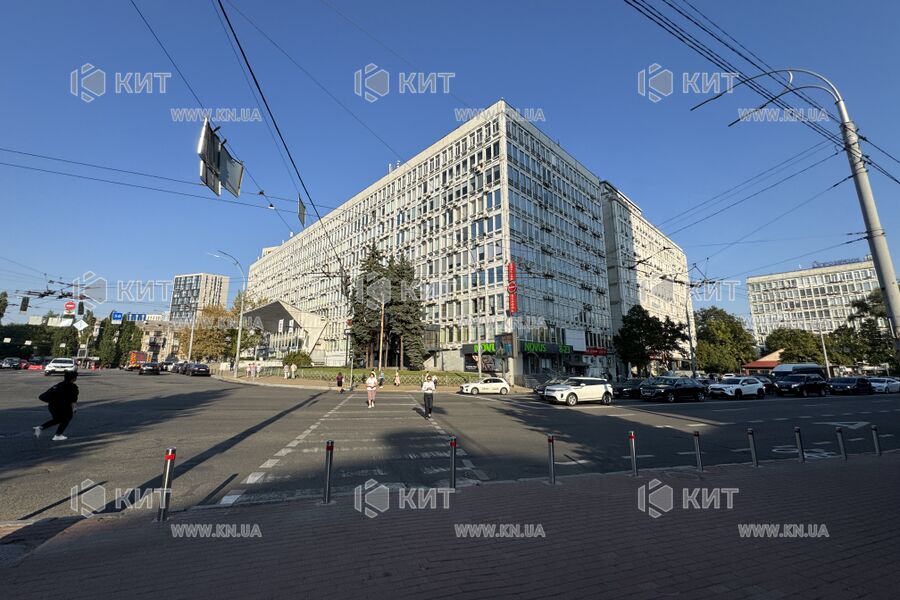 Продажа магазина Киев, Соломенка, 14426м²
