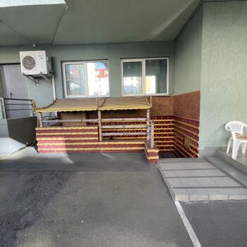 Аренда магазинов - Киев,  Деревлянская (Якира) ул.  8