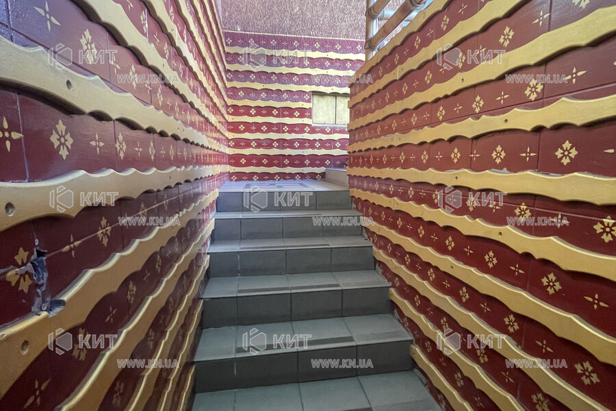 Aренда магазина Киев, Лукьяновка, 99м²