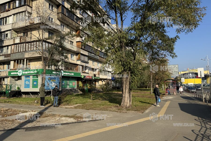 Продажа магазина Киев, Оболонь, 51м²