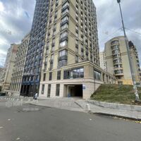 Продажа магазина Киев, Центр, 89м²