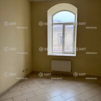 Aренда и продажа магазина Харьков, Центральный рынок, 222м²