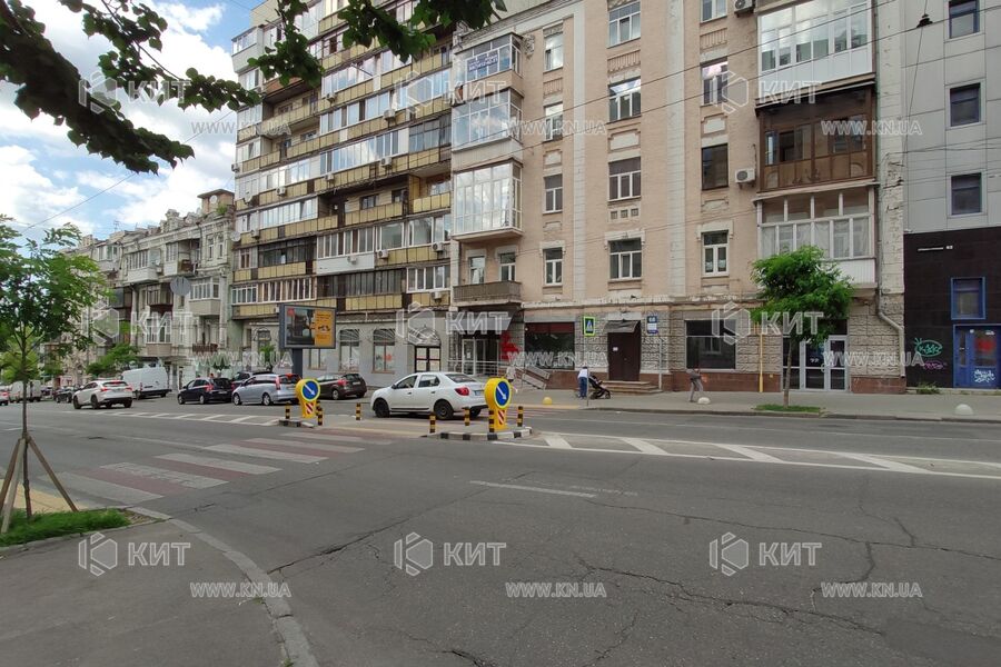 Aренда магазина Киев, Лукьяновка, 132м²