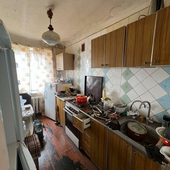 Продаж квартир - Харків,  Холодногірська (Єлізарова) вул.  9