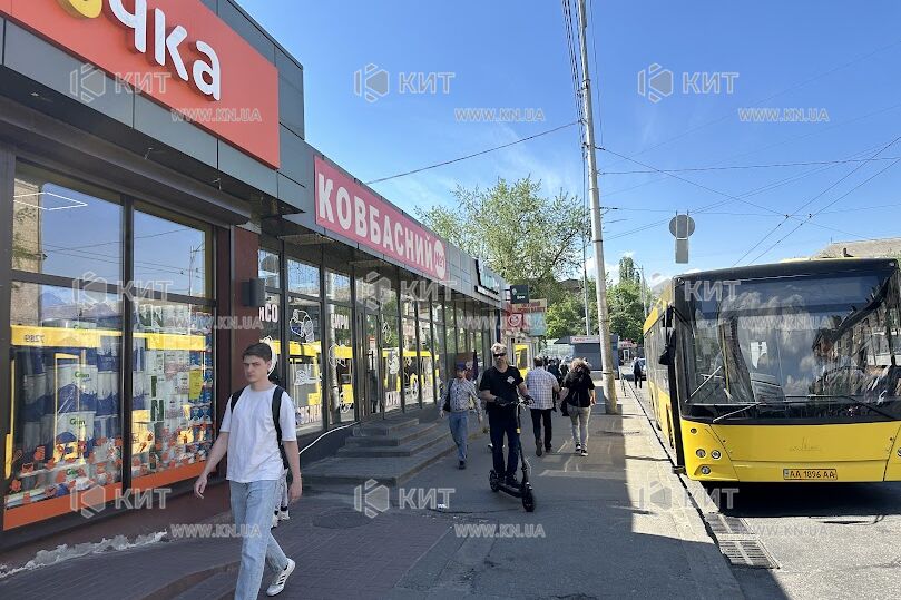 Aренда магазина Киев, Ленинградская пл., 85м²