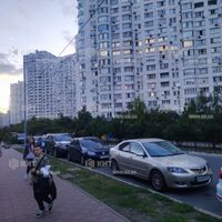 Aренда магазина Киев, Осокорки, 233м²