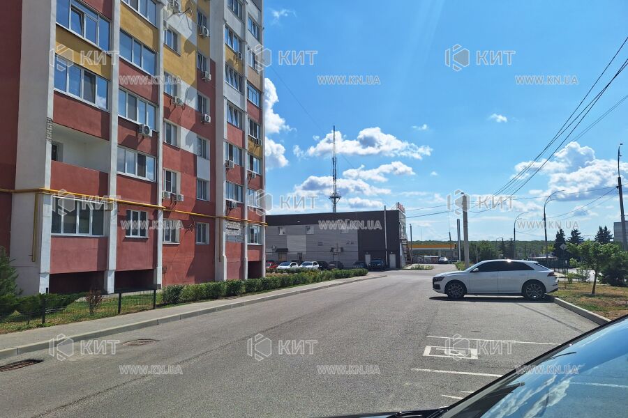 Продаж магазину Харків, Олексіївка, 150м²