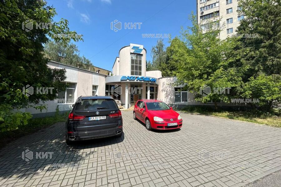 Aренда магазина Киев, Борщаговка, 589м²