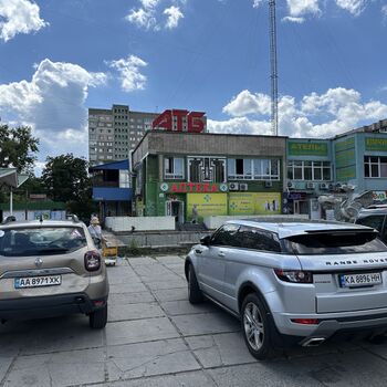 Аренда магазинов - Киев,  Сержа Лифаря (Сабурова) ул.
