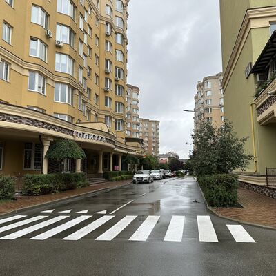 Продажа 	 Софиевская Борщаговка,  Боголюбова ул. 