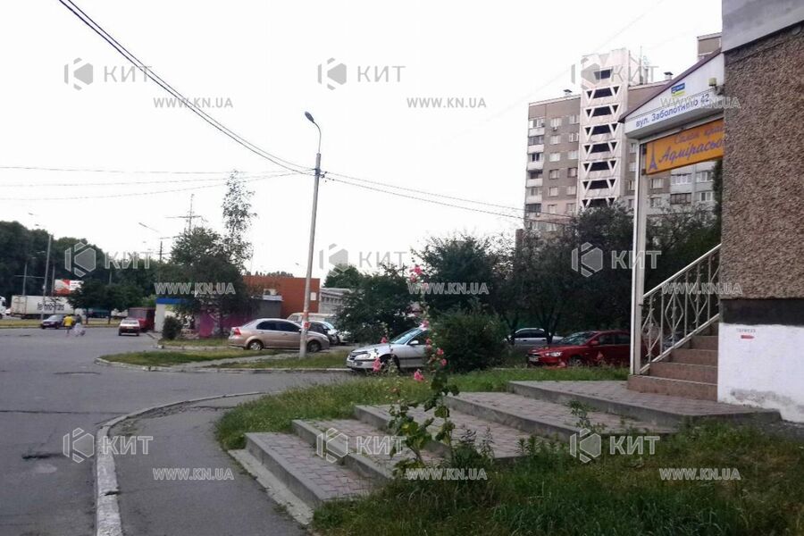 Aренда магазина Киев, Теремки 1, 79м²