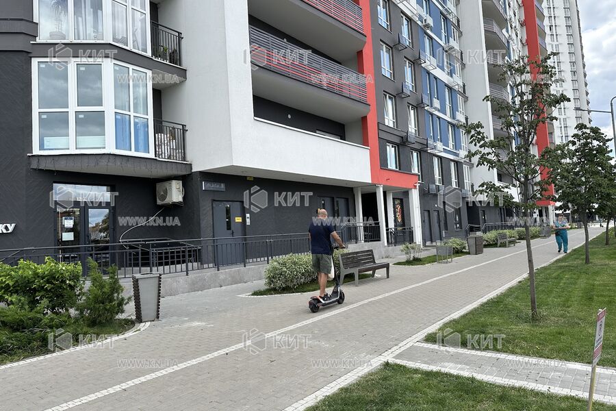 Aренда магазина Киев, Позняки, 55м²