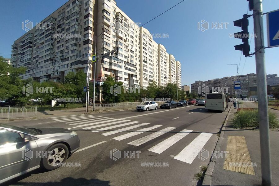 Продажа магазина Киев, Позняки, 1058м²