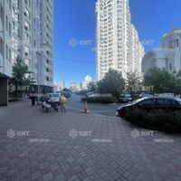 Оренда магазину Київ, Осокорки, 186м²