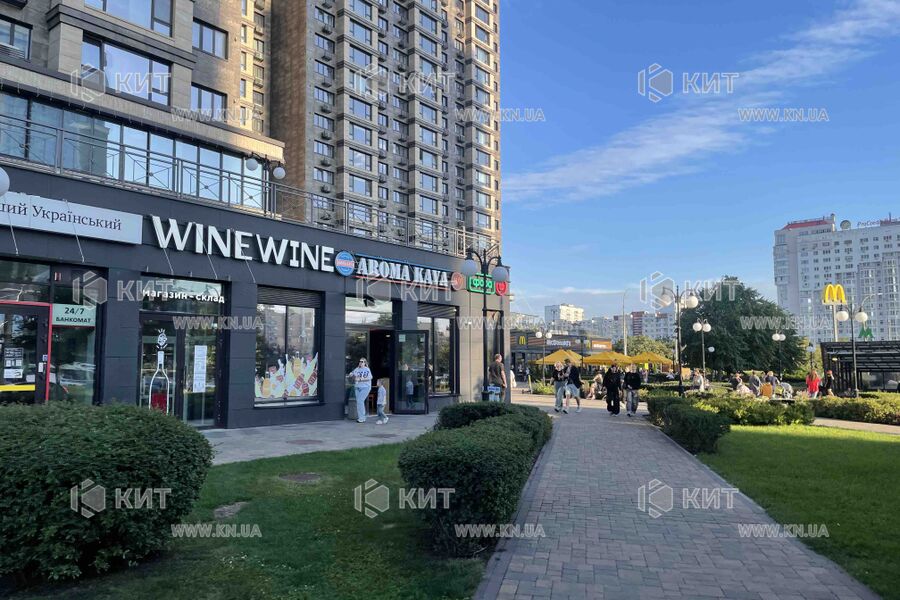 магазина Киев, Оболонь, 65м²