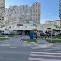 Aренда магазина Киев, Позняки, 336м²