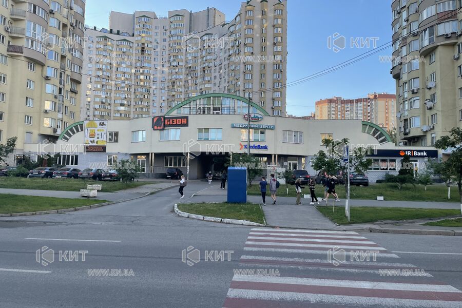 Aренда магазина Киев, Позняки, 336м²