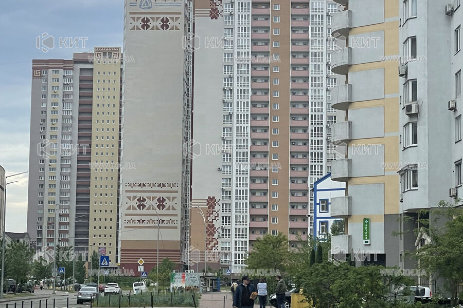 Продажа магазина Киев, Осокорки, 122м²