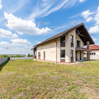 Продажа дома Родичи, Родичи, 215м²