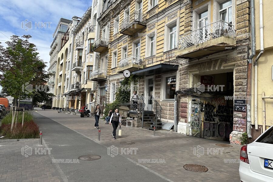 Продажа магазина Киев, Центр, 61м²