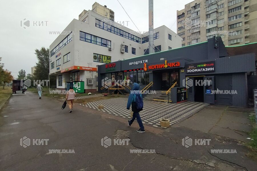 Aренда магазина Киев, Героев Днепра, 220м²