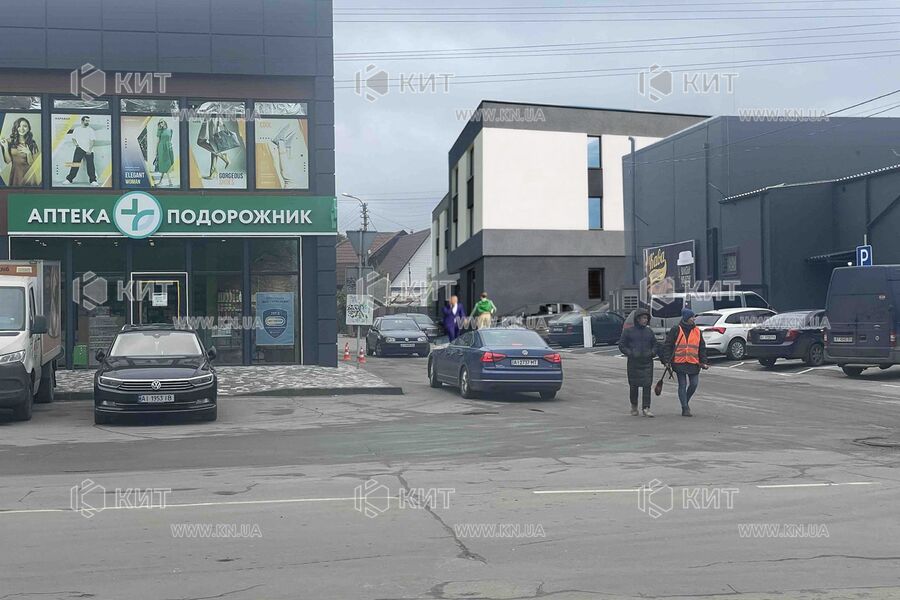 Aренда магазина Бородянка, Все, 220м²