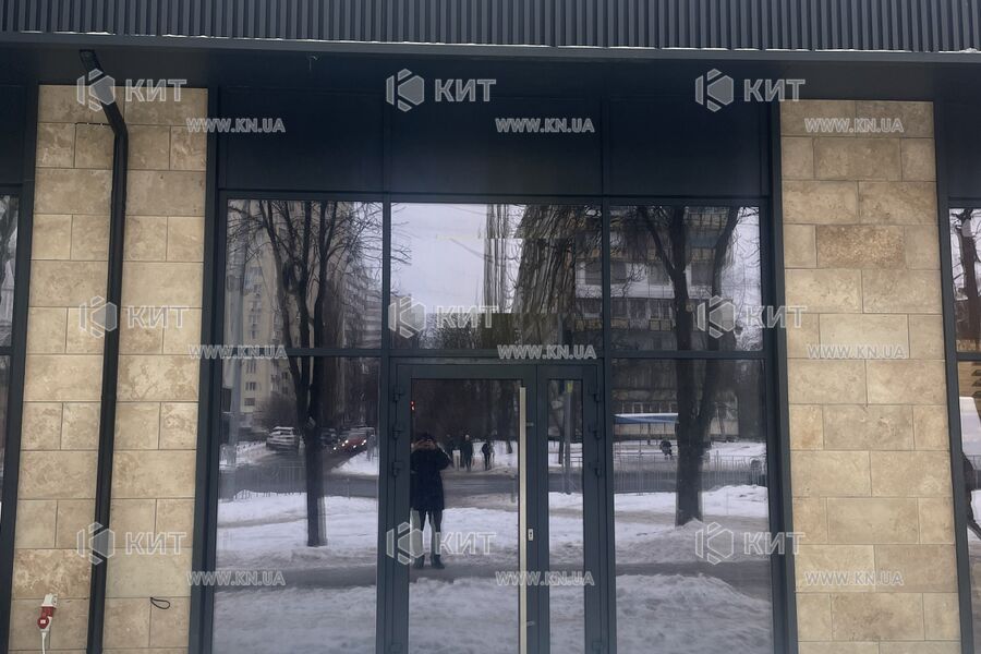 Aренда магазина Киев, Борщаговка, 77м²