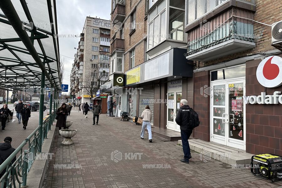 Aренда магазина Киев, Соломенка, 125м²