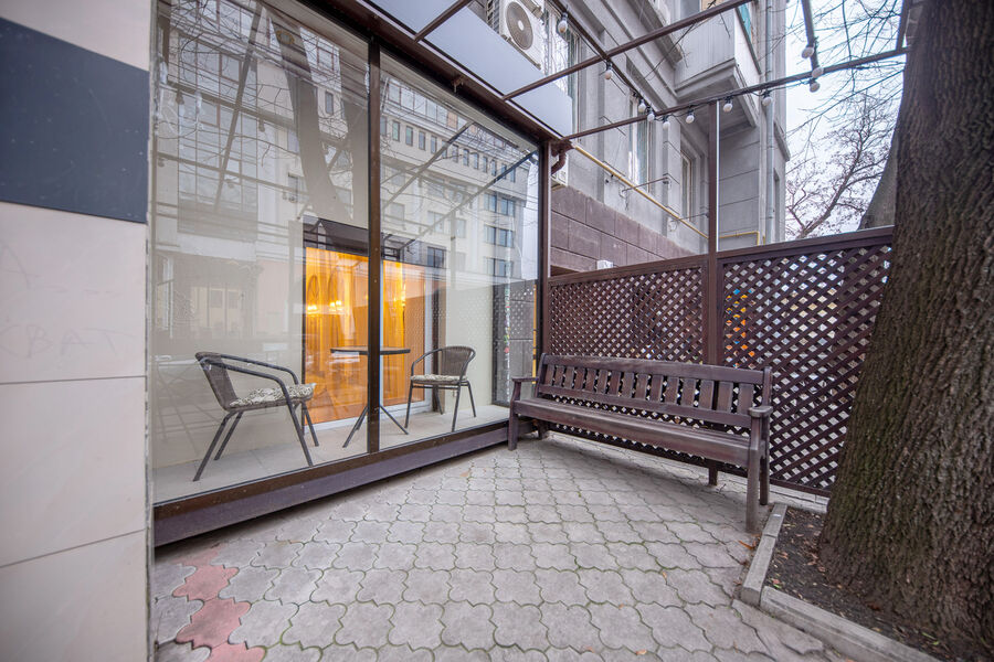 Aренда и продажа магазина Харьков, Центр, 60м²