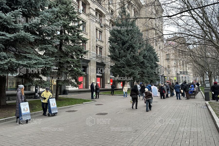 Aренда магазина Киев, Центр, 895м²