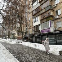 Aренда магазина Киев, Центр, 142м²