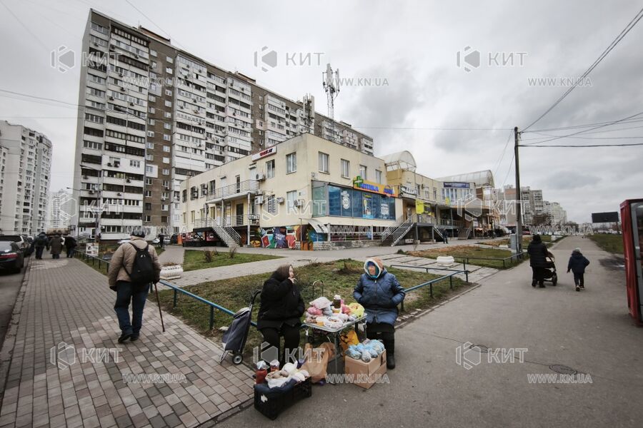 Aренда магазина Киев, Позняки, 114м²