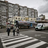 Aренда магазина Киев, Позняки, 114м²