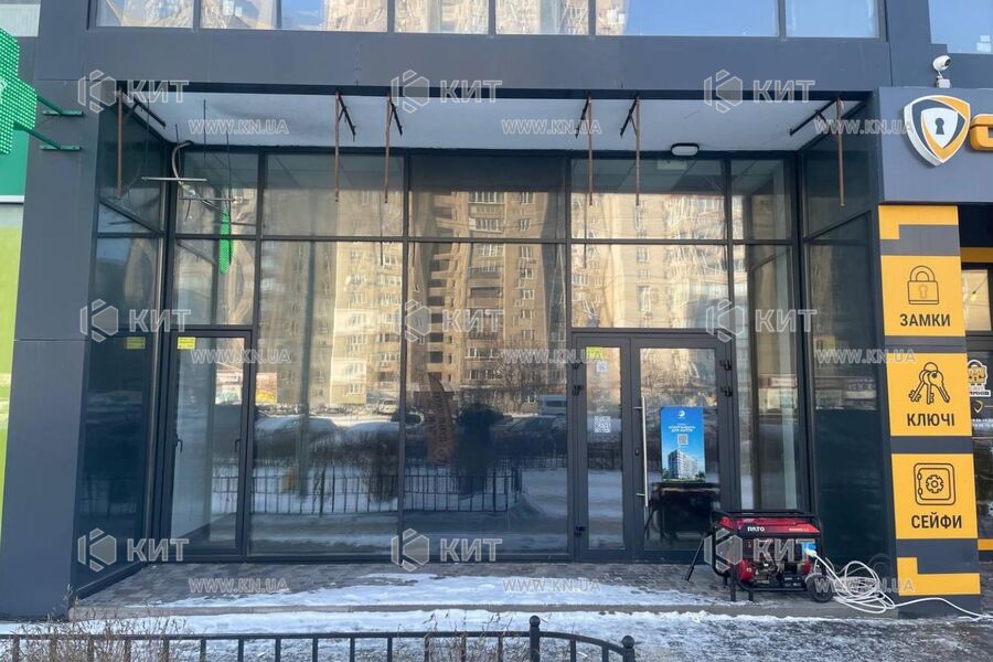 Aренда магазина Киев, Харьковский массив, 93м²