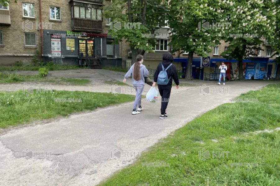 Aренда магазина Киев, Сырец, 50.2м²