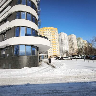  	Аренда Киев,  Воскресенская ул. 