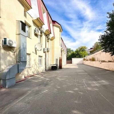 Продажа 	 Харків,  Космічна вул. 