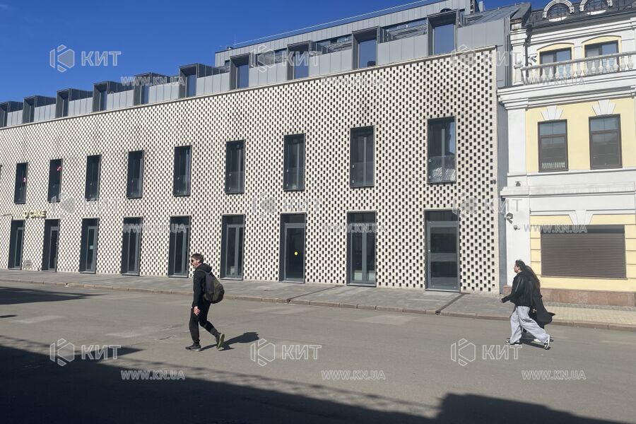 Aренда магазина Киев, Центр, 195.4м²